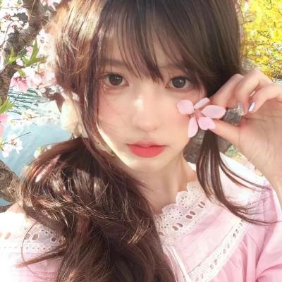 网聘女伴